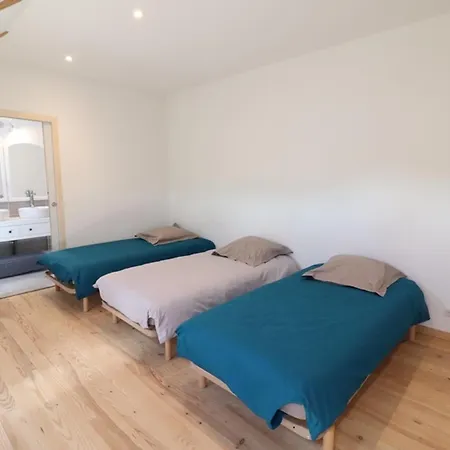 بيت للعطل Maison De Caractere Renovee Avec Spa, Proche Volcans D'auvergne Et Station Super-lioran - Fr-1-742-432