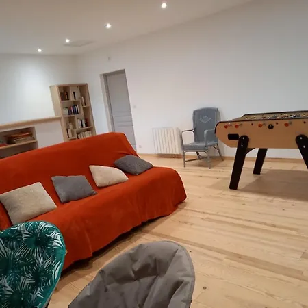 Maison De Caractere Renovee Avec Spa, Proche Volcans D'auvergne Et Station Super-lioran - Fr-1-742-432
