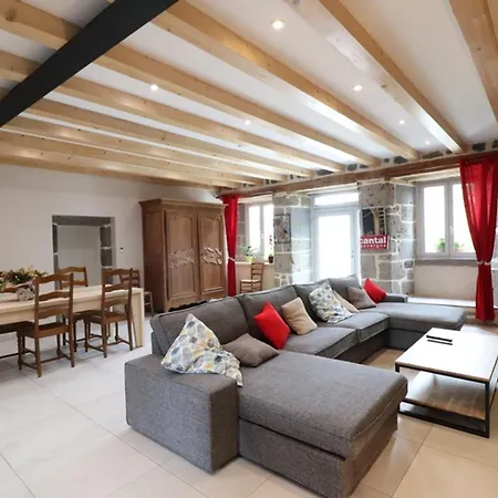 Maison De Caractere Renovee Avec Spa, Proche Volcans D'auvergne Et Station Super-lioran - Fr-1-742-432 *